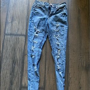 Selling because I never wear anymore, color blue, size small (0)